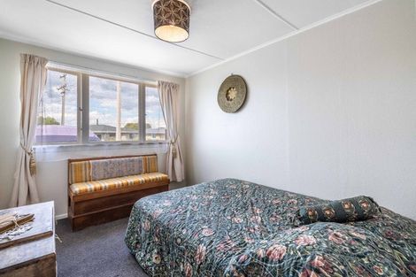 Photo of property in 43 Severn Street, Clifton, Invercargill, 9812