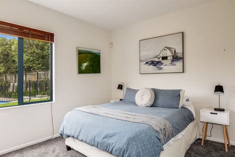 Photo of property in 18 Petrel Lane, Whitby, Porirua, 5024