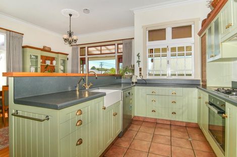 Photo of property in 145 Russell Street, Westport, 7825