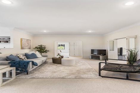 Photo of property in 7 Jubaea Place, Henderson, Auckland, 0610