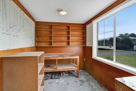 Photo of property in 13 Quin Crescent, Hawera, 4610