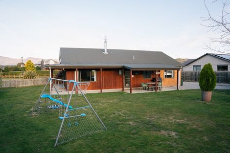 Photo of property in 24 Frye Crescent, Albert Town, Wanaka, 9305