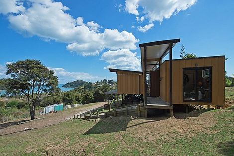 Photo of property in 1a Erua Road, Ostend, Waiheke Island, 1081