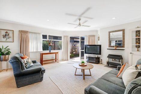 Photo of property in 33a Riverside Road, Orewa, 0931