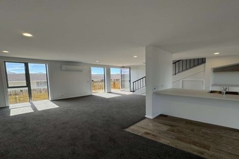 Photo of property in 4/246 Marine Parade, New Brighton, Christchurch, 8061