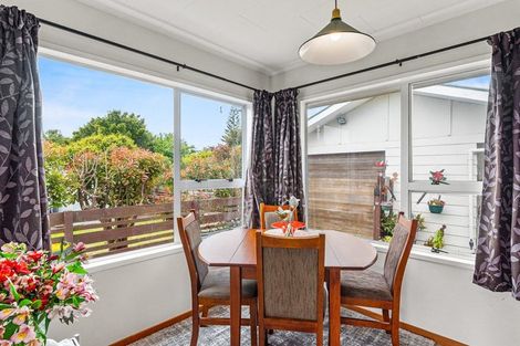 Photo of property in 3 Sharda Grove, Paraparaumu Beach, Paraparaumu, 5032