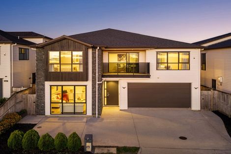 Photo of property in 7 Fricker Way, Flat Bush, Auckland, 2019