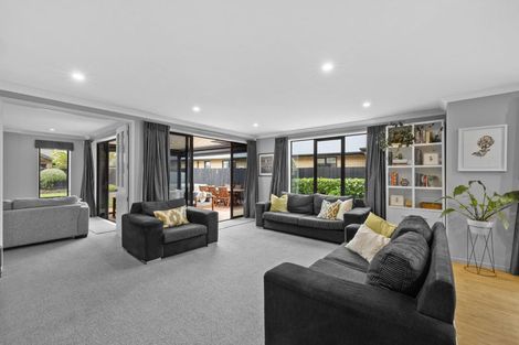 Photo of property in 21 Kohi Drive, Parklands, Christchurch, 8083