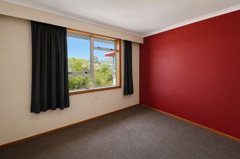 Photo of property in 6 Whakawhiti Street, Marfell, New Plymouth, 4310