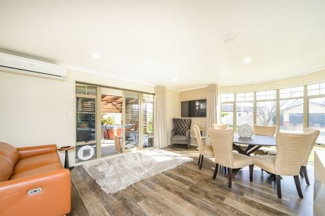 Photo of property in 15 Washington Parade, Milson, Palmerston North, 4414