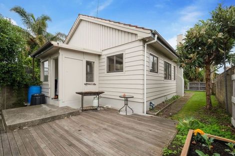 Photo of property in 53a Orkney Road, Mount Maunganui, 3116