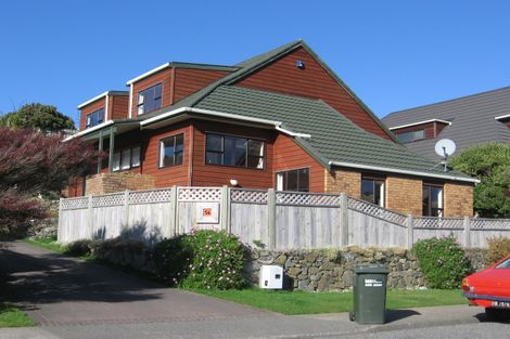 Photo of property in 54 Lakewood Avenue, Churton Park, Wellington, 6037