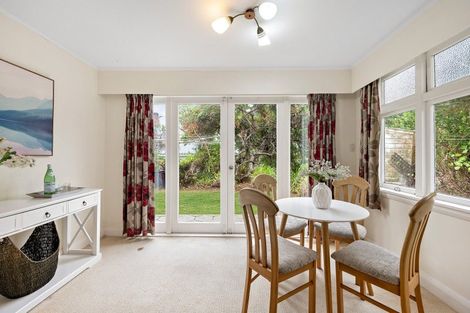 Photo of property in 7 Homebush Road, Khandallah, Wellington, 6035