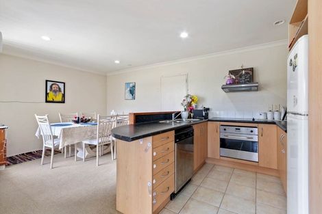 Photo of property in 19 Old Park Place, Takanini, 2112