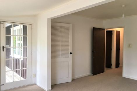 Photo of property in 16 Elmira Place, Browns Bay, Auckland, 0630