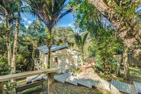 Photo of property in 7 Taraire Street, Ostend, Waiheke Island, 1081