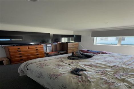 Photo of property in 99 Orchard West Road, Ngatea, 3503