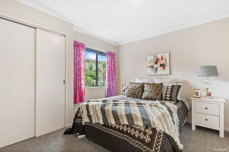 Photo of property in 30 Coventry Way, Long Bay, Auckland, 0630