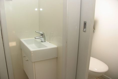 Photo of property in 109 Kent Street, Kingston, Athol, 9793