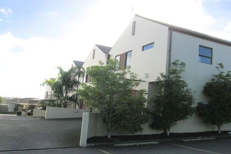 Photo of property in 1/124 Pakuranga Road, Pakuranga, Auckland, 2010