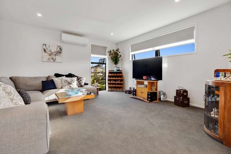 Photo of property in 30 Hayward Place, Ohauiti, Tauranga, 3112