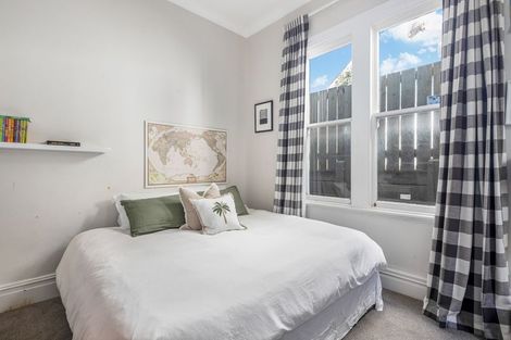 Photo of property in 4 Telford Terrace, Oriental Bay, Wellington, 6011