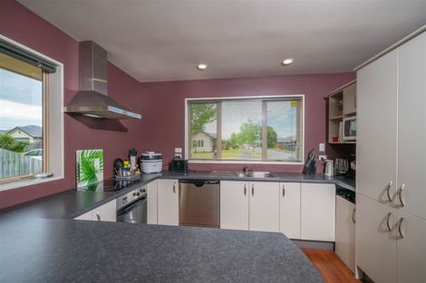 Photo of property in 9 Kaniere Avenue, Hei Hei, Christchurch, 8042