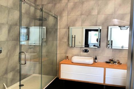 Photo of property in 15 Park Street, Thorndon, Wellington, 6011