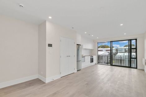 Photo of property in 206/11 Hinaki Street, Point England, Auckland, 1072