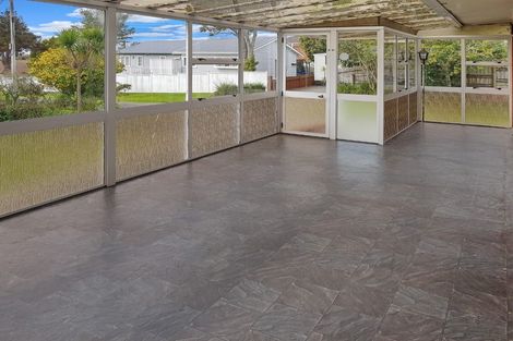 Photo of property in 23 Evans Road, Glen Eden, Auckland, 0602