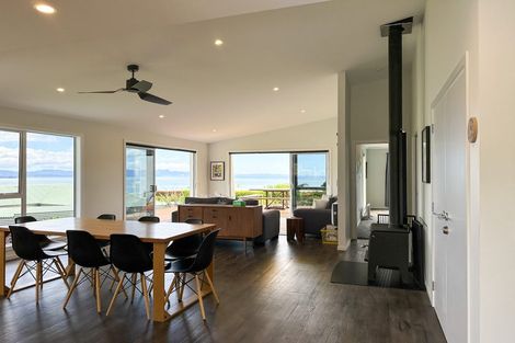 Photo of property in 28 Bay Vista Drive, Pohara, Takaka, 7183