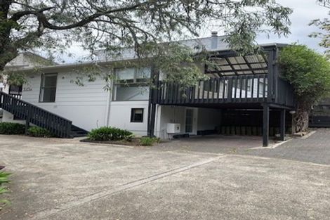 Photo of property in 1/10 Newstead Avenue, Browns Bay, Auckland, 0632