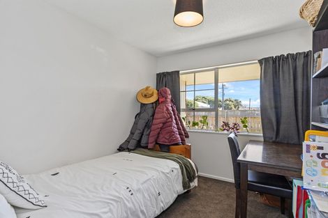 Photo of property in 24 Wades Avenue, Saint Martins, Christchurch, 8022