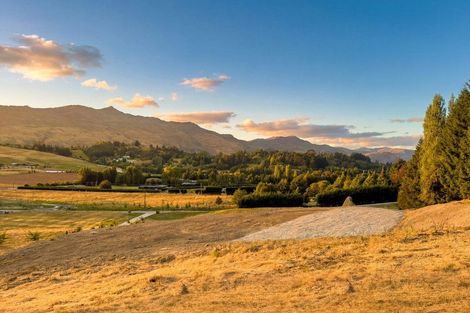 Photo of property in 26 Fitzpatrick Road, Dalefield, Queenstown, 9371