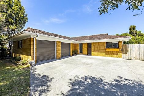 Photo of property in 3 Aztec Place, Conifer Grove, Takanini, 2112