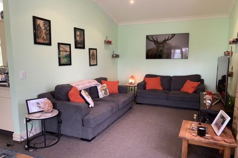 Photo of property in 51 Charlotte Street, Balclutha, 9230