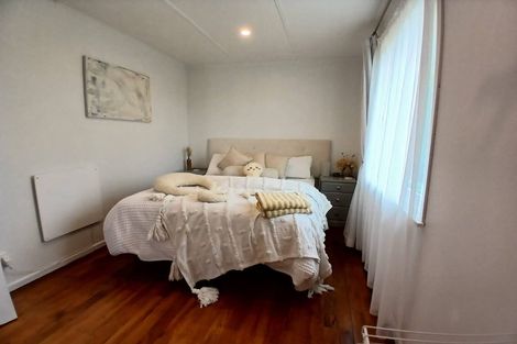 Photo of property in 5 Beazley Avenue, Paparangi, Wellington, 6037