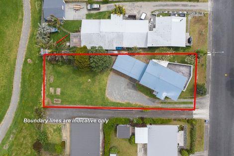 Photo of property in 30 Hillview Road, Waihi Beach, 3611