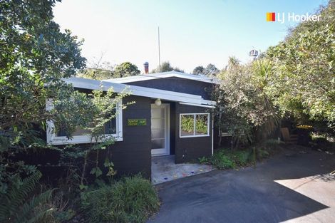 Photo of property in 25 Frances Street, Broad Bay, Dunedin, 9014