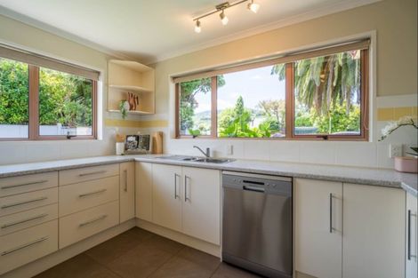 Photo of property in 95 Rimu Road, Raumati Beach, Paraparaumu, 5032