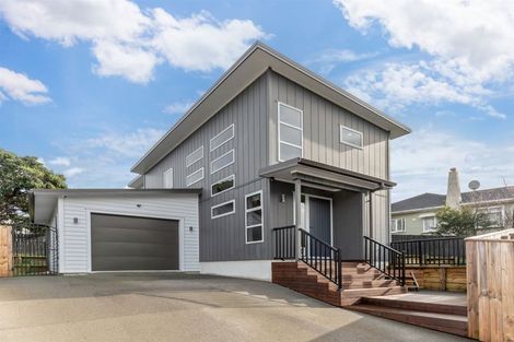 Photo of property in 122a Main Road, Titahi Bay, Porirua, 5022