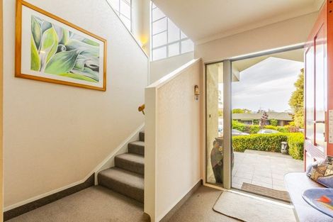 Photo of property in 83 Hetley Crescent, Taradale, Napier, 4112