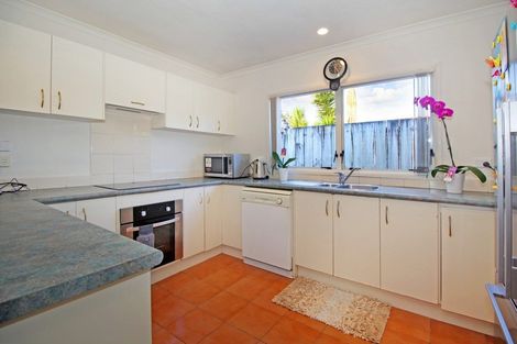 Photo of property in 4 Pateke Drive, Takanini, 2112