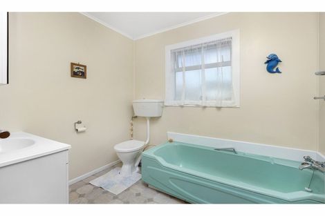 Photo of property in 19 Cecil Street, St Andrews, Hamilton, 3200