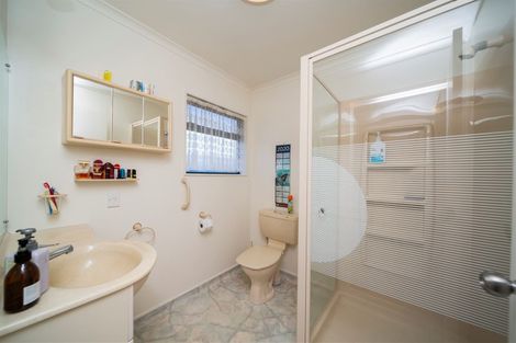 Photo of property in 190 Glover Road, Hawera, 4610