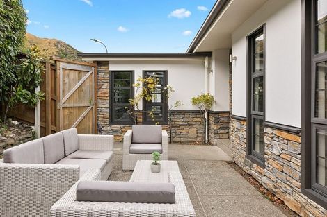 Photo of property in 25a Marina Drive, Frankton, Queenstown, 9300