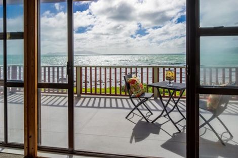 Photo of property in 32 Ocean Parade, Pukerua Bay, 5026