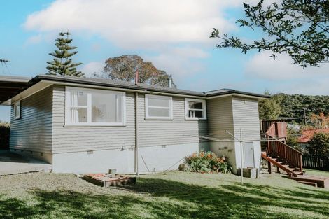 Photo of property in 12 Lincoln Street, Picton, 7220