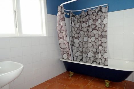 Photo of property in 35 Mersey Street, South Hill, Oamaru, 9400