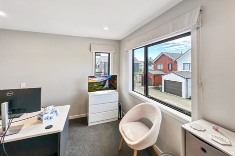 Photo of property in 30 Ron Deal Way, Epuni, Lower Hutt, 5011